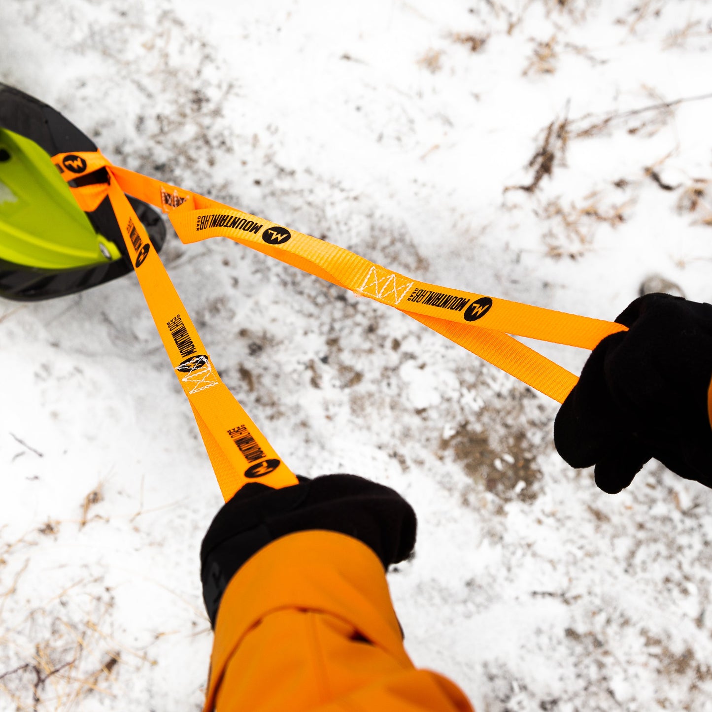 Sangle de traction pour skis de motoneige