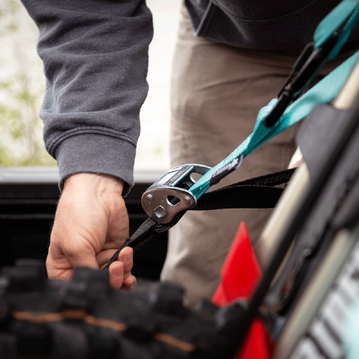 Sangles d'arrimage souples pour moto