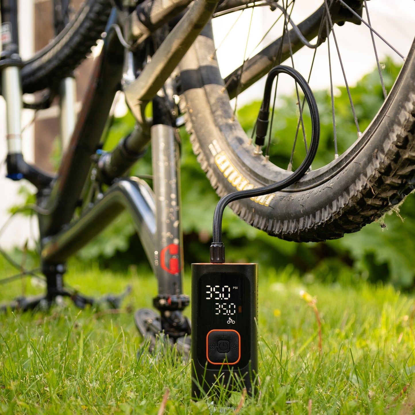 Gonfleur de pneus portable TireBANK Max